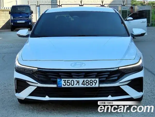 Hyundai AVANTE 2023 из Кореи
