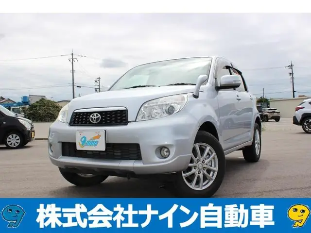 Toyota Rush 2014 из Японии