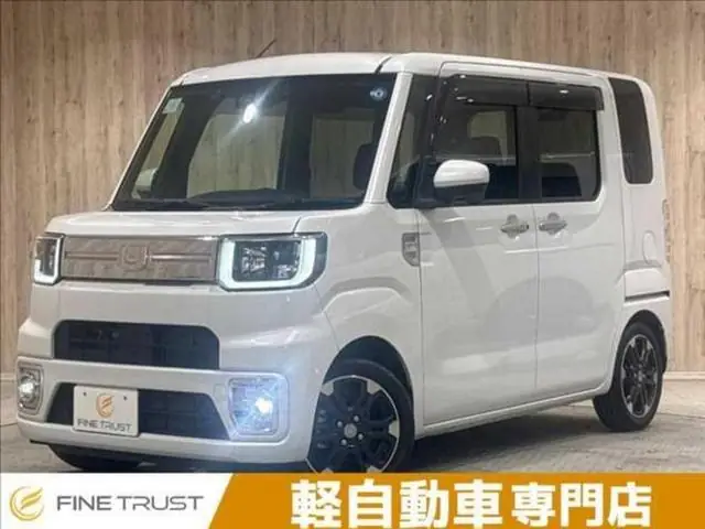 Daihatsu Wake 2021 из Японии