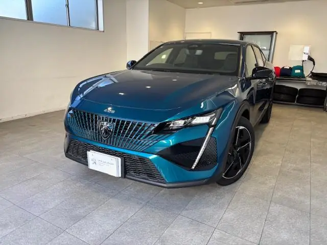 Peugeot 408 2025 из Японии
