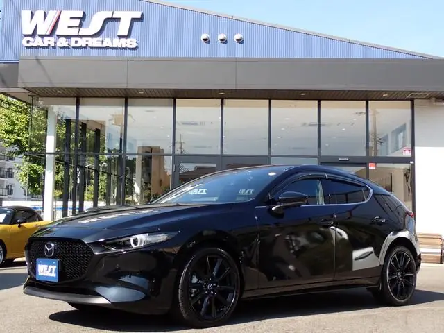 Mazda MAZDA3 Fastback 2025 из Японии