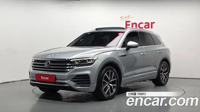Volkswagen Touareg 2023 из Кореи