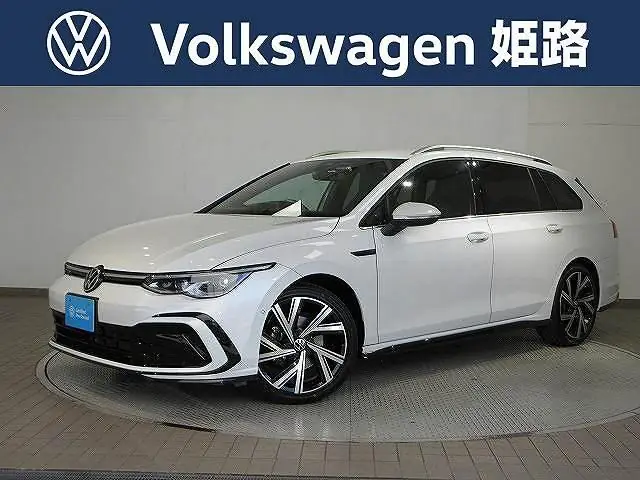 Volkswagen Golf Variant 2022 из Японии
