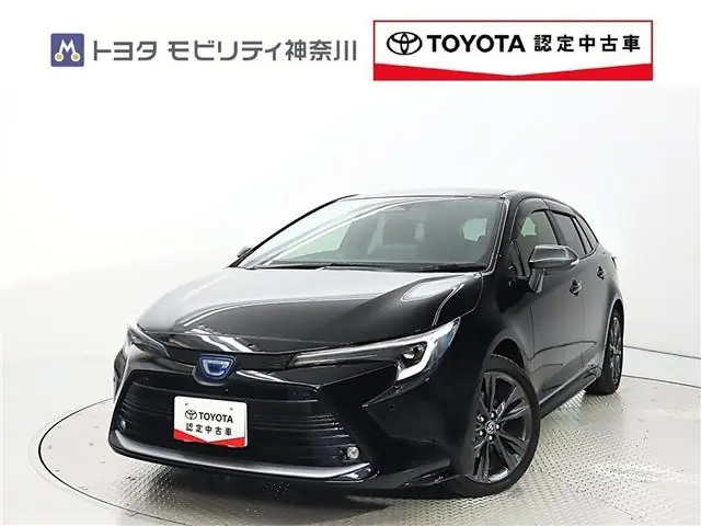 Toyota Corolla Touring 2024 из Японии