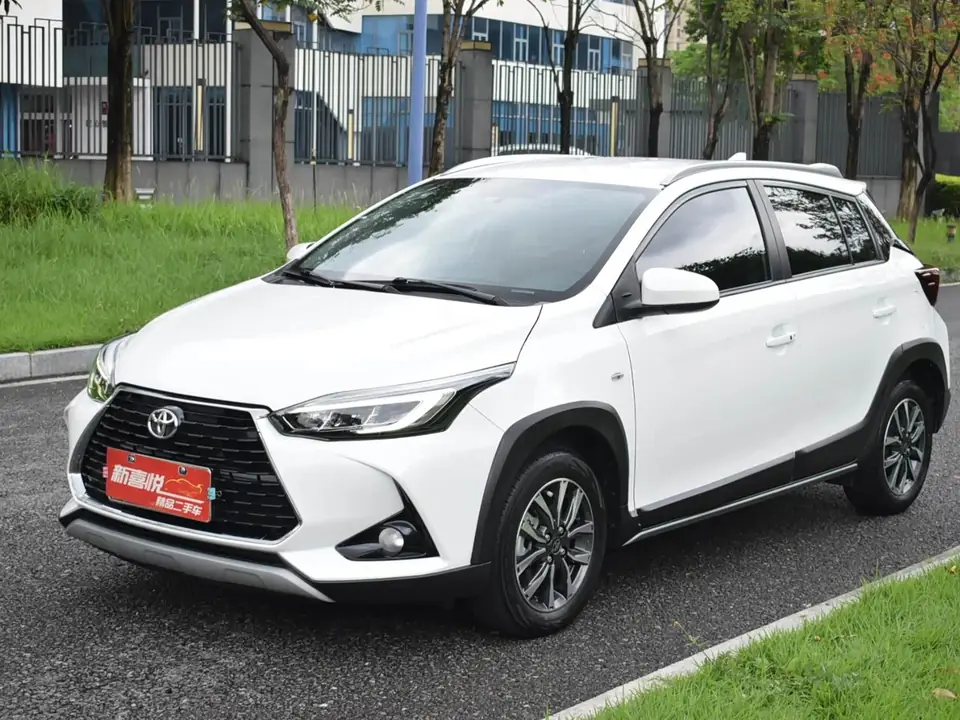 Toyota YARiS L 2023 из Китая