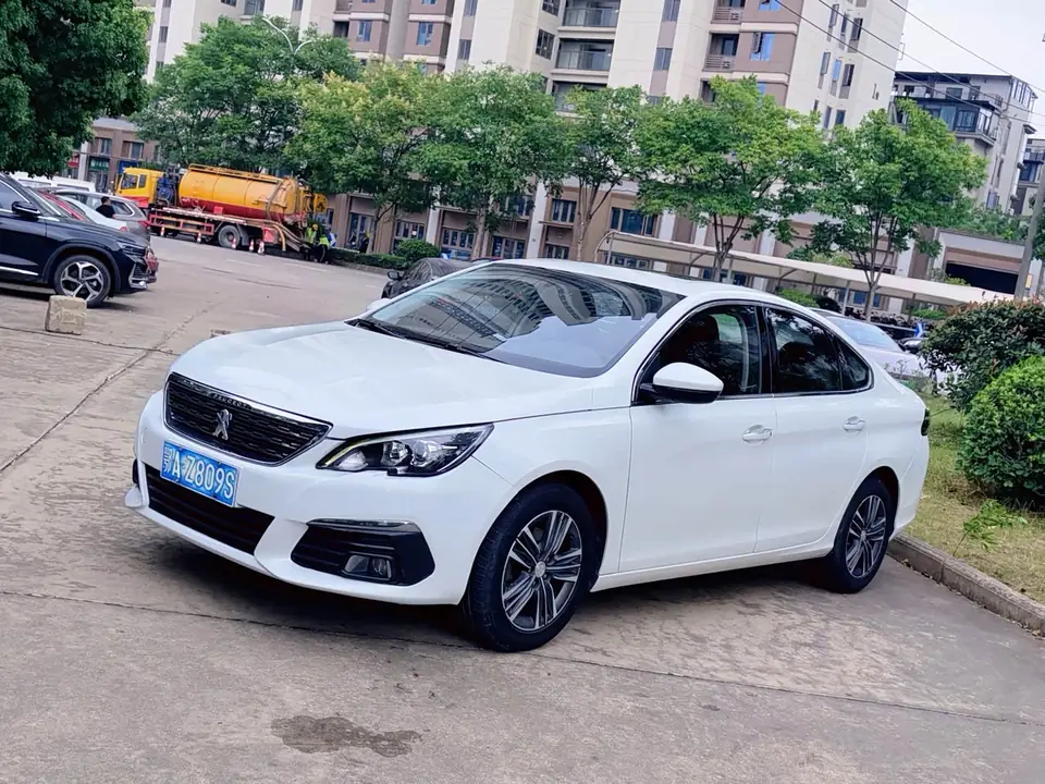 Peugeot 308 2017 из Китая
