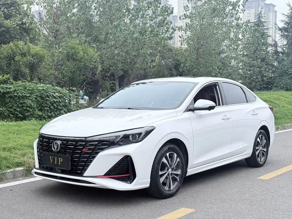 Changan Eado 2022 из Китая