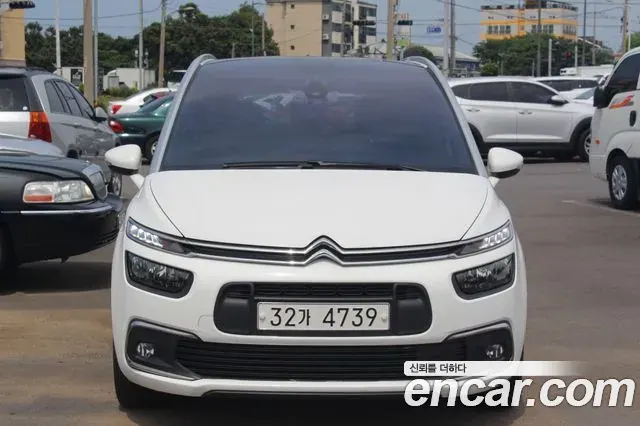 Citroen-DS C4 Picasso 2017 из Кореи