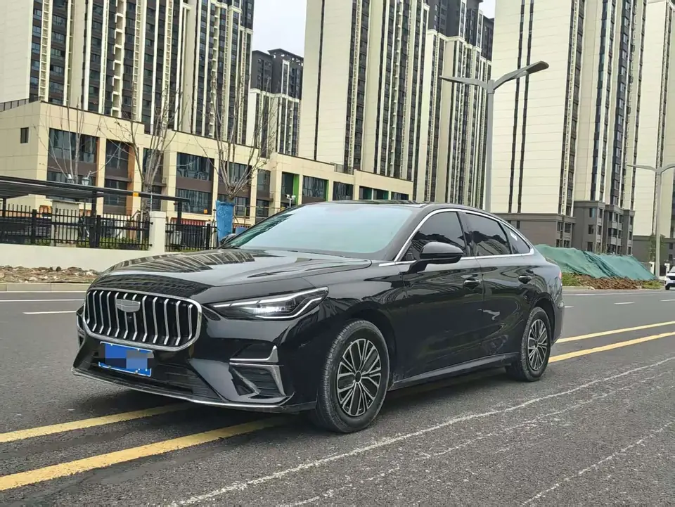 Geely Emgrand 2025 из Китая