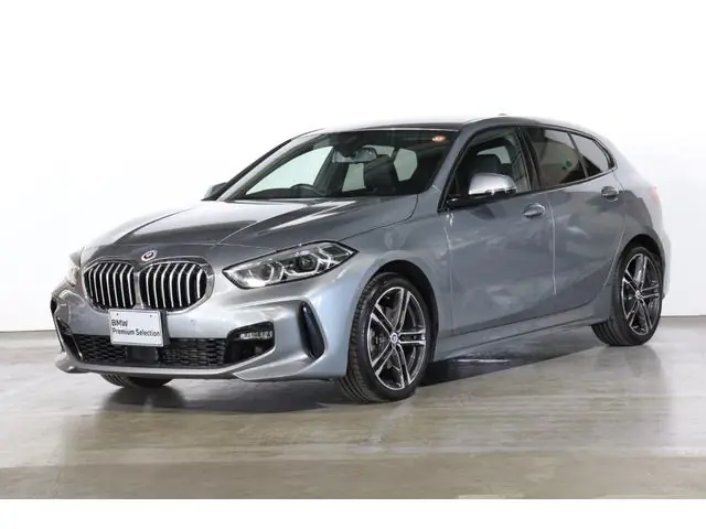 BMW 1 Series Hatchback 2022 из Японии