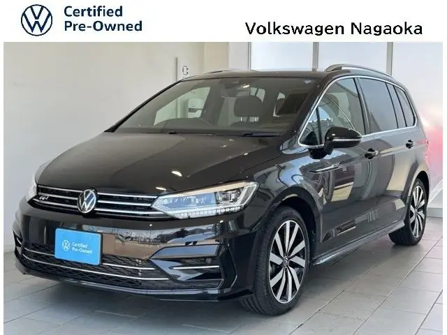 Volkswagen Golf Touran 2025 из Японии