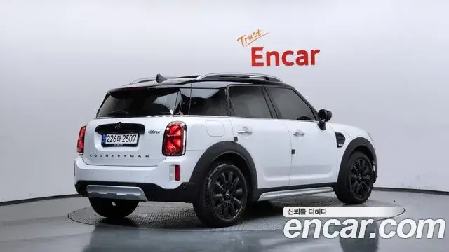 MINI Countryman 2024 из Кореи