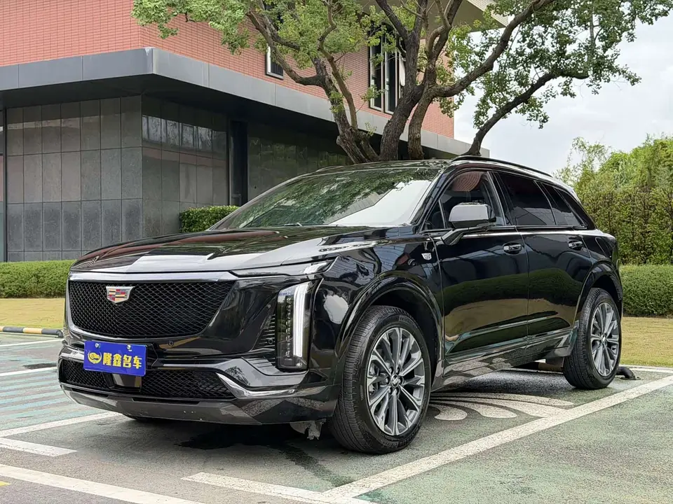 Cadillac XT5 2025 из Китая