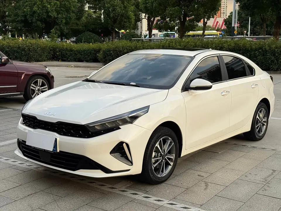Kia K3 2024 из Китая