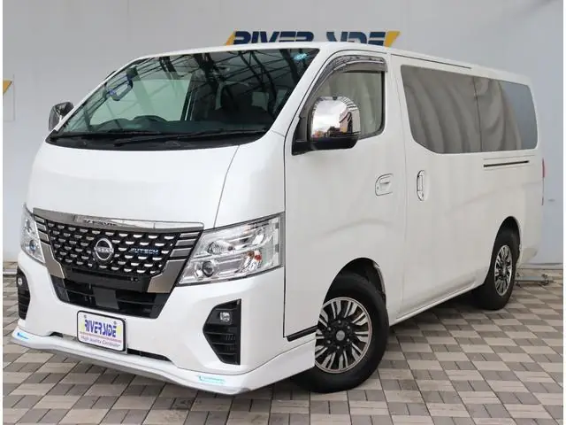 Nissan Caravan Wagon 2023 из Японии