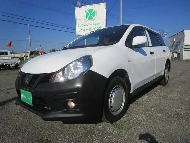 Mitsubishi Lancer Cargo 2018 из Японии