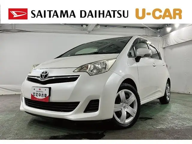 Toyota Ractis 2012 из Японии