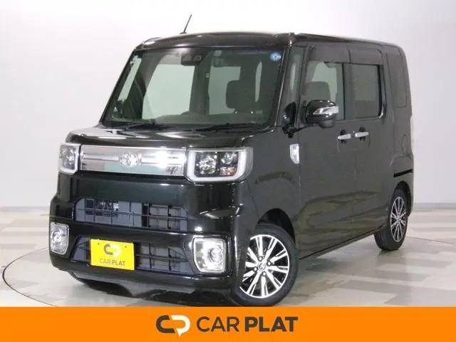 Toyota Pixis Mega 2018 из Японии
