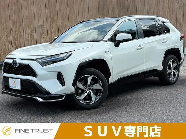Toyota RAV4 PHV 2022 из Японии