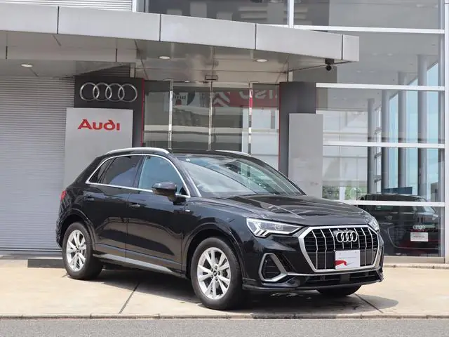 Audi Q3 2021 из Японии