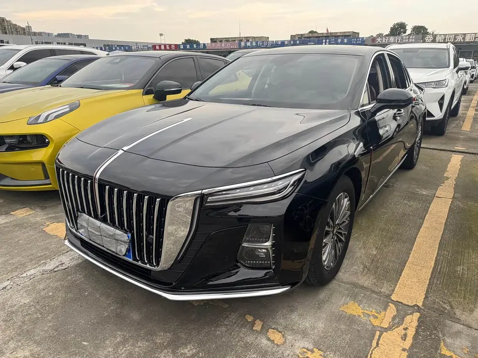 Hongqi H5 2023 из Китая
