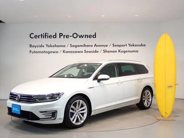 Volkswagen Passat GTE Variant 2017 из Японии