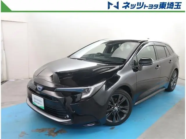 Toyota Corolla Touring 2023 из Японии
