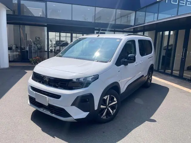 Peugeot Rifter 2024 из Японии