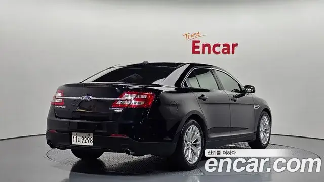 Ford Taurus 2016 из Кореи