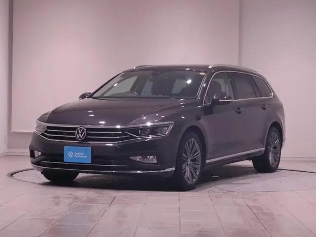 Volkswagen Passat Variant 2023 из Японии