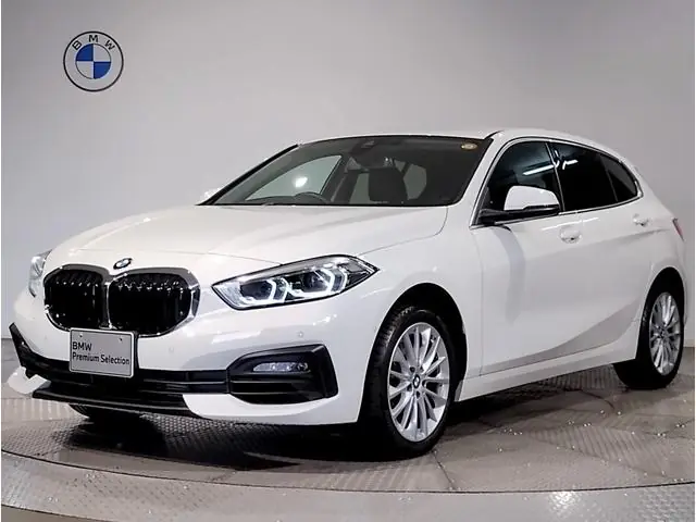 BMW 1 Series Hatchback 2024 из Японии