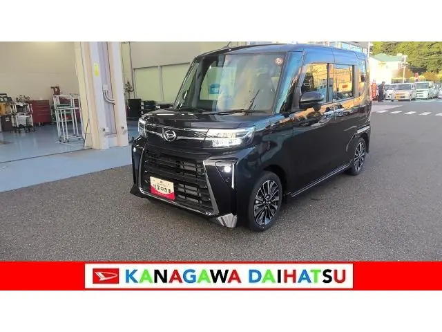 Daihatsu Tanto 2024 из Японии