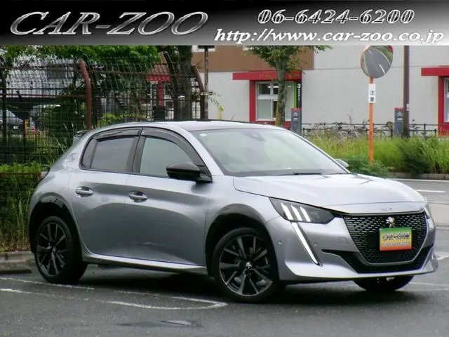 Peugeot 208 2023 из Японии
