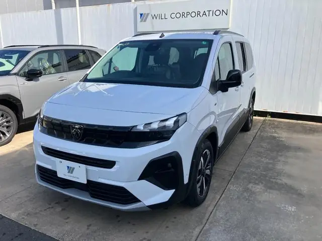 Peugeot Rifter 2024 из Японии