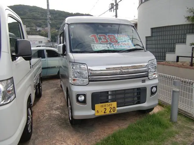 Mitsubishi Town BOX 2022 из Японии