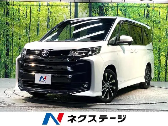 Toyota Noah 2024 из Японии