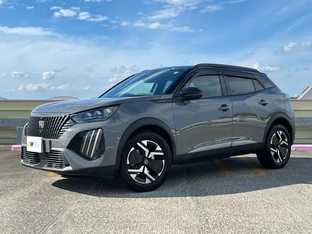 Peugeot 2008 2023 из Японии