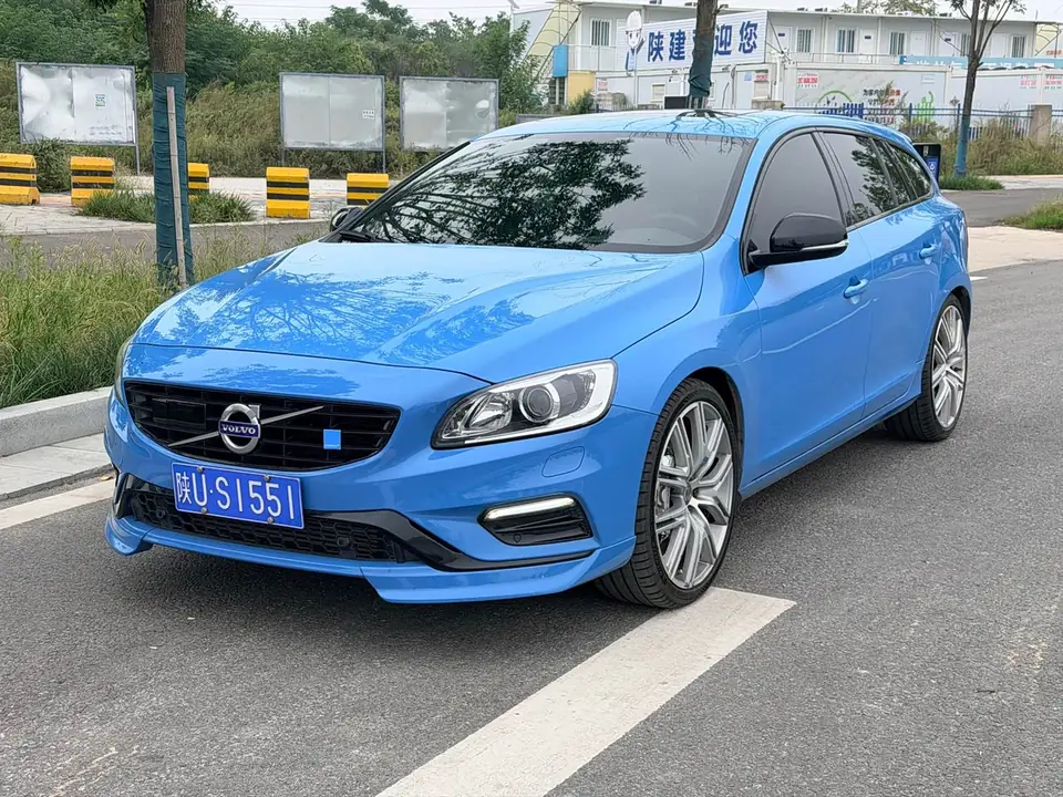 Volvo V60 2018 из Китая