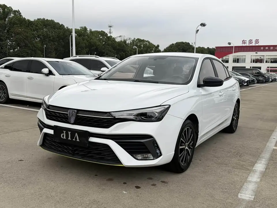 Roewe i5 2022 из Китая