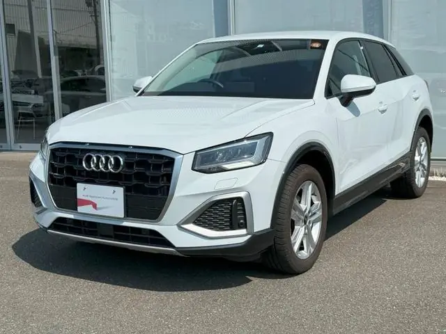 Audi Q2 2023 из Японии