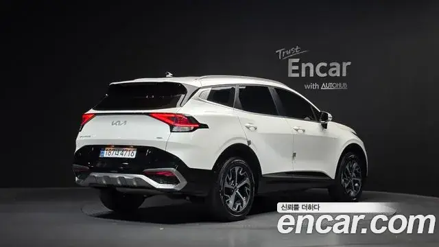 Kia Sportage 2023 из Кореи