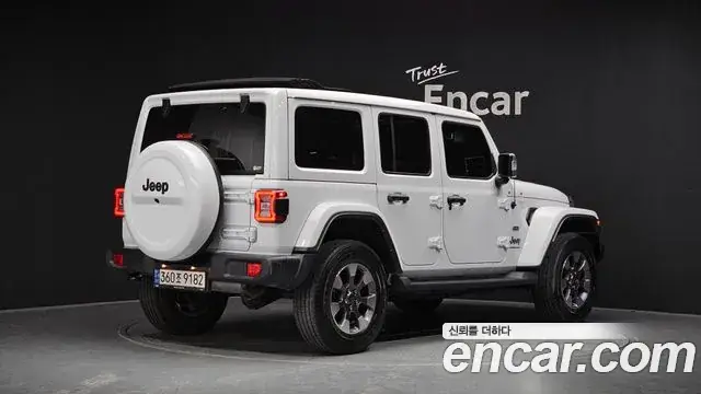 Jeep Wrangler 2023 из Кореи
