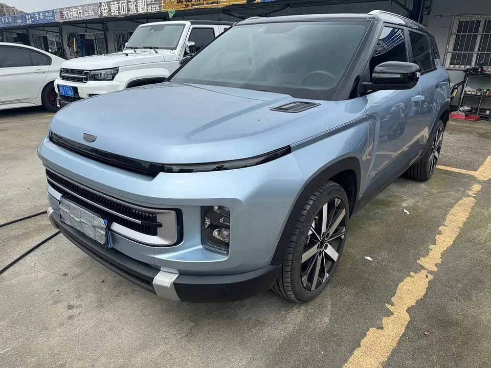 Geely ICON 2022 из Китая