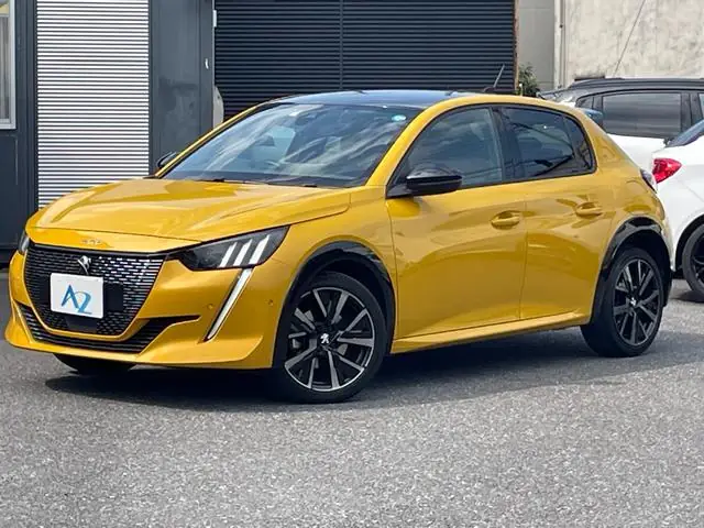 Peugeot 208 2023 из Японии