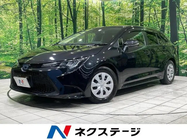 Toyota Corolla Touring 2022 из Японии