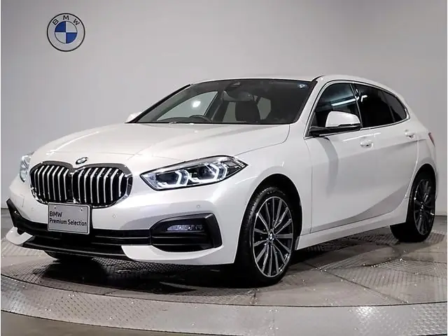 BMW 1 Series Hatchback 2024 из Японии