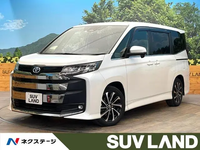 Toyota Noah 2023 из Японии