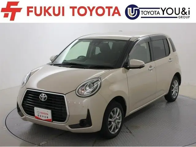 Toyota Passo 2022 из Японии
