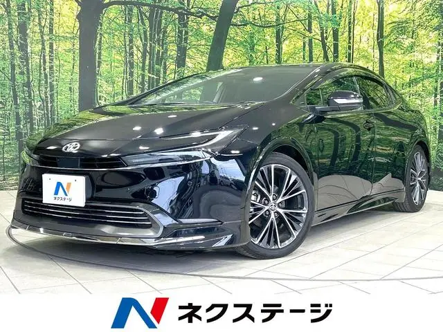 Toyota Prius 2024 из Японии