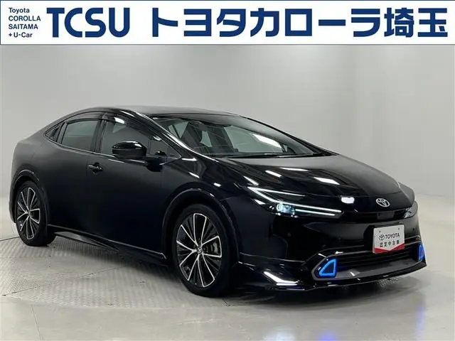 Toyota Prius 2023 из Японии
